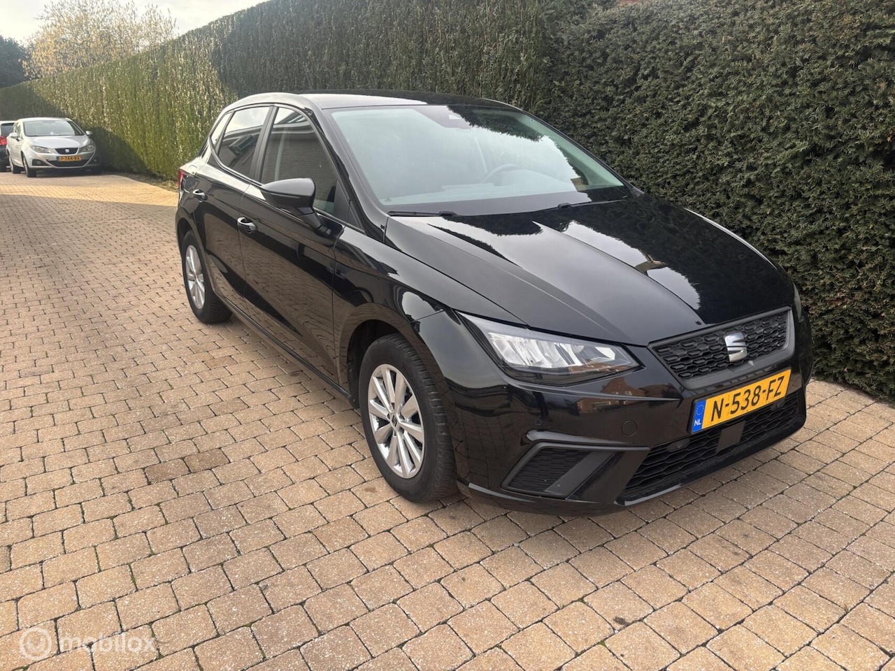 SEAT Ibiza - 1.0 EcoTSI FR Business Intense ZEER NETTE AUTO - AutoWereld.nl