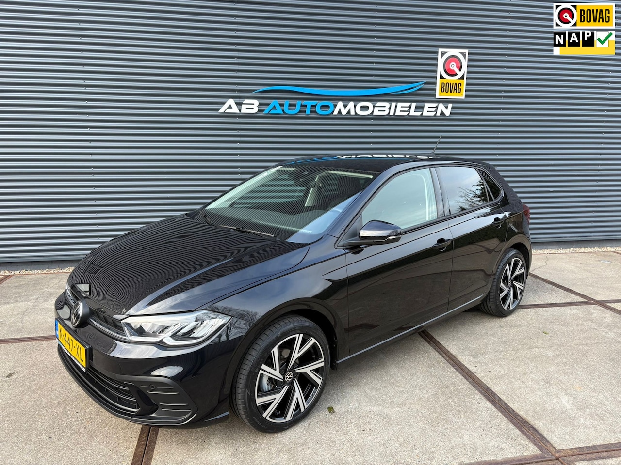 Volkswagen Polo - 1.0 TSI Life LM VELGEN/ CARPLAY/ XENON - AutoWereld.nl