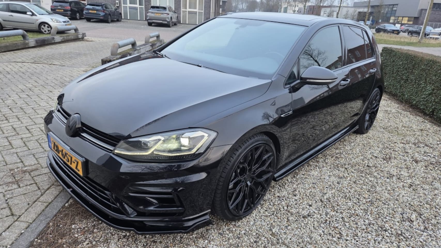 Volkswagen Golf - 2.0 TSI 4Motion R AKRA BTW AUTO! Prijs inc btw - AutoWereld.nl
