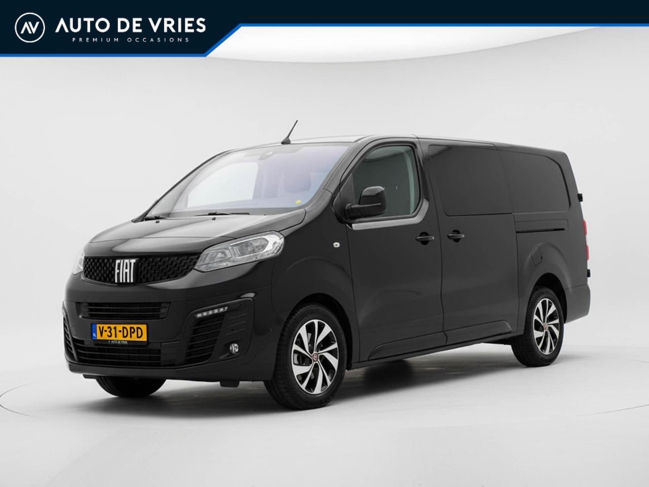 Fiat Scudo - Bestel 2.0 MultiJet Automaat L3 Dubbel Cabine | 2x Schuifdeur | Xenon | Camera | 3.065 km - AutoWereld.nl