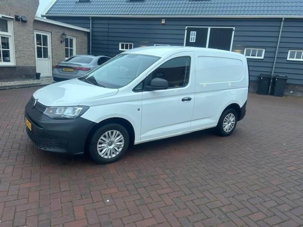 Volkswagen Caddy Cargo - 2.0 TDI Economy Business 2.0 TDI Economy Business - AutoWereld.nl