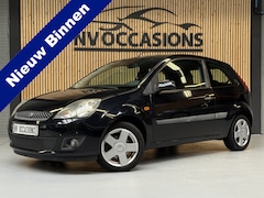 Ford Fiesta - 1.3-8V Futura NWE APK 02-02-2027/AIRCO/ELEKR/15"LV/NAP