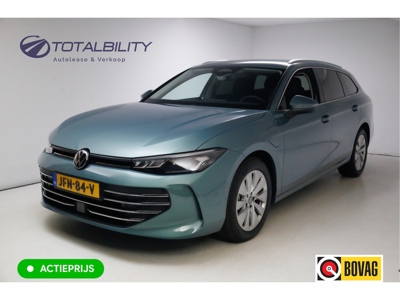 Volkswagen Passat Variant - 1.5 eHybrid Buss. 204 PK automaat | Facelift | Travel assist | Stoel &stuurverw. | Elec. k - AutoWereld.nl