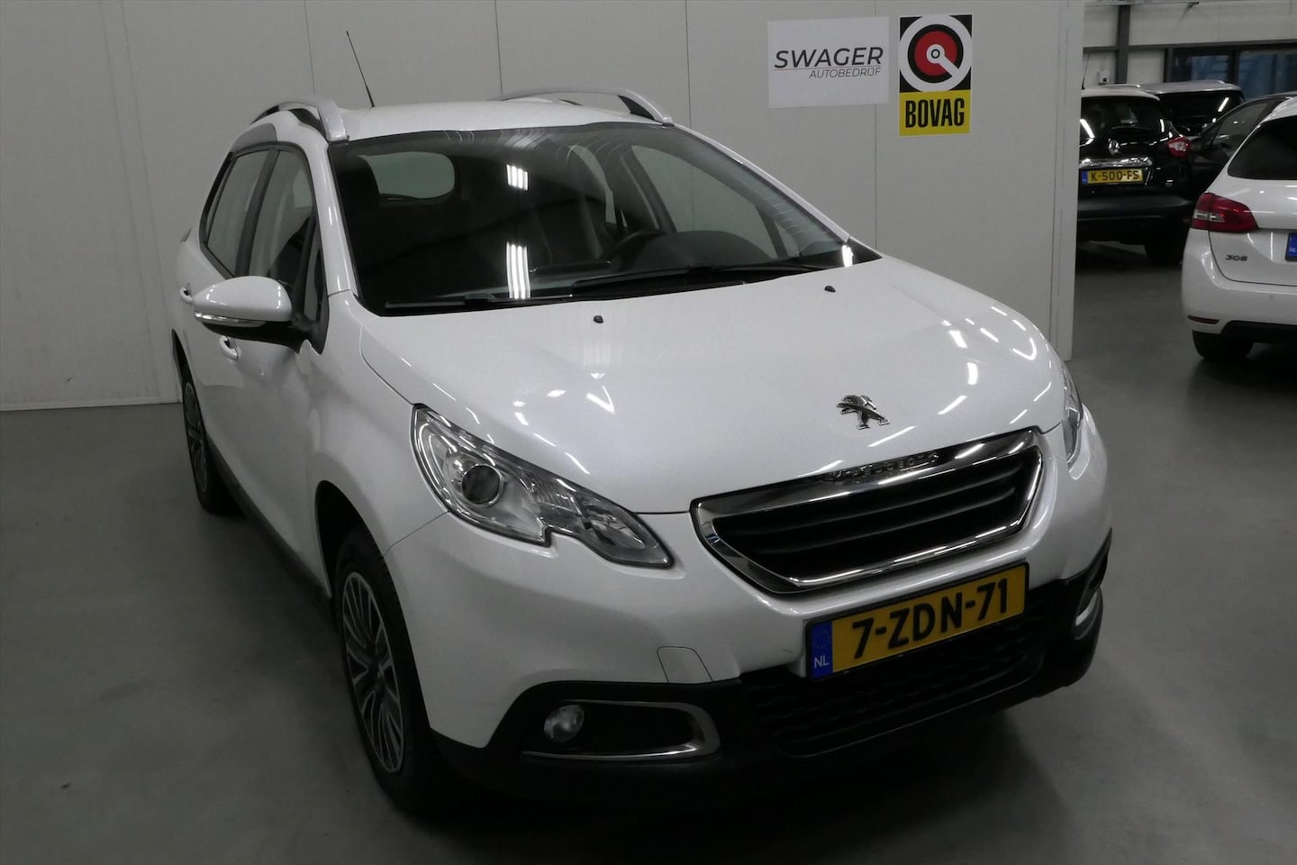 Peugeot 2008 - 1.2 VTi Active 1.2 VTi 82pk Active - AutoWereld.nl