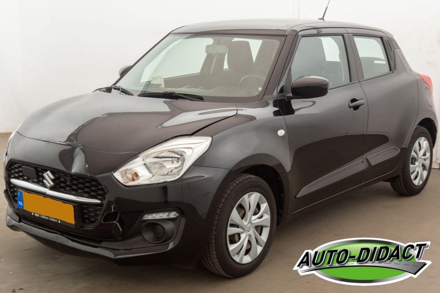 Suzuki Swift - 1.2 45.886 km Airco Comfort Smart Hybrid - AutoWereld.nl