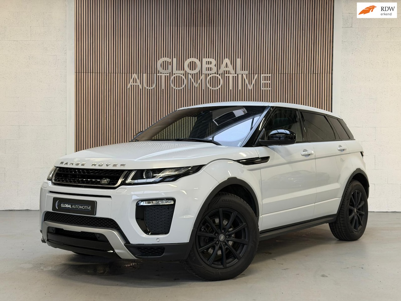 Land Rover Range Rover Evoque - 2.0 TD4 Urban Series SE Dynamic - PANORAMADAK - MERIDIEN AUDIO - AutoWereld.nl
