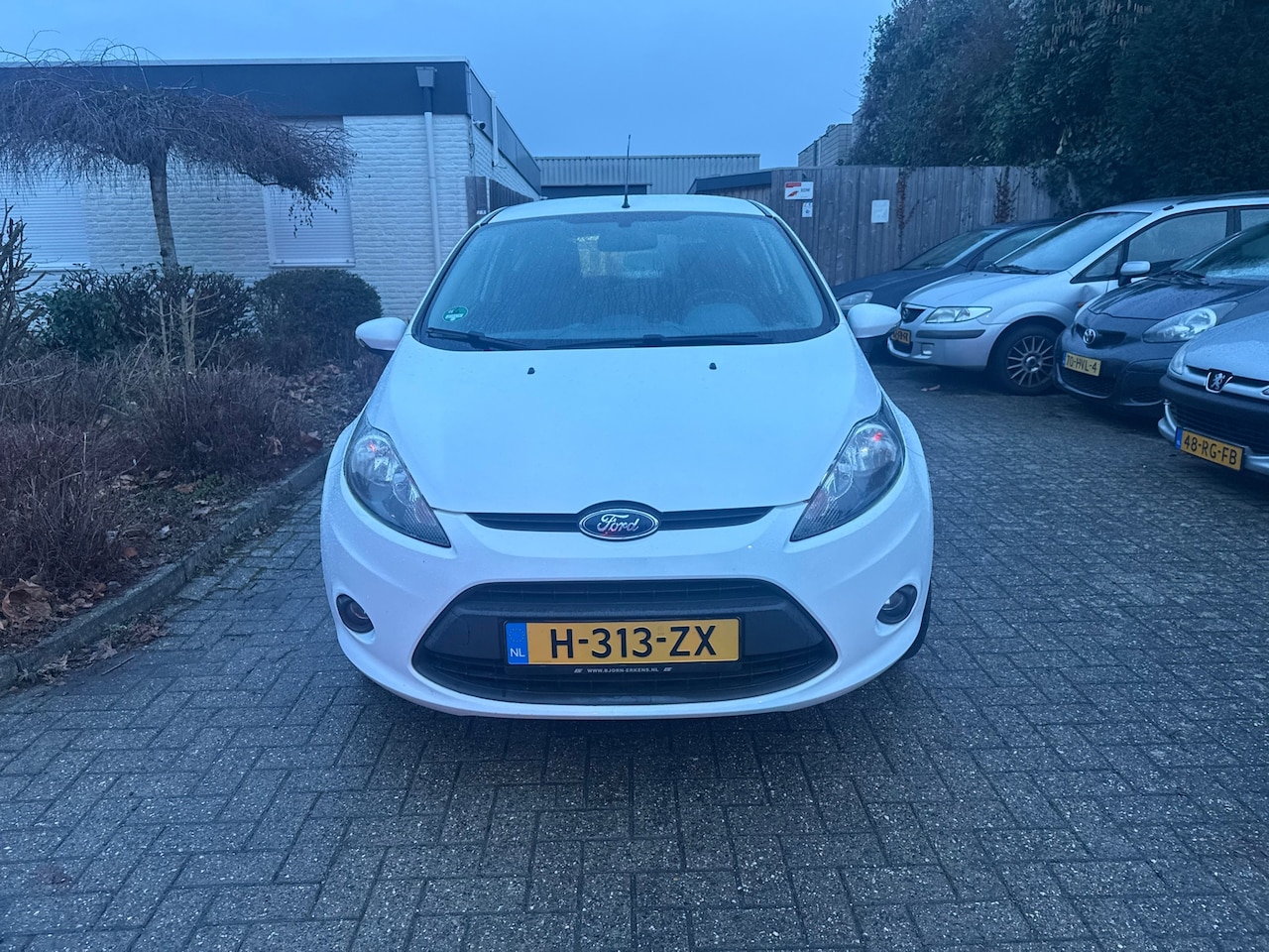 Ford Fiesta - 1.25 Ghia 1.25 Ghia - AutoWereld.nl