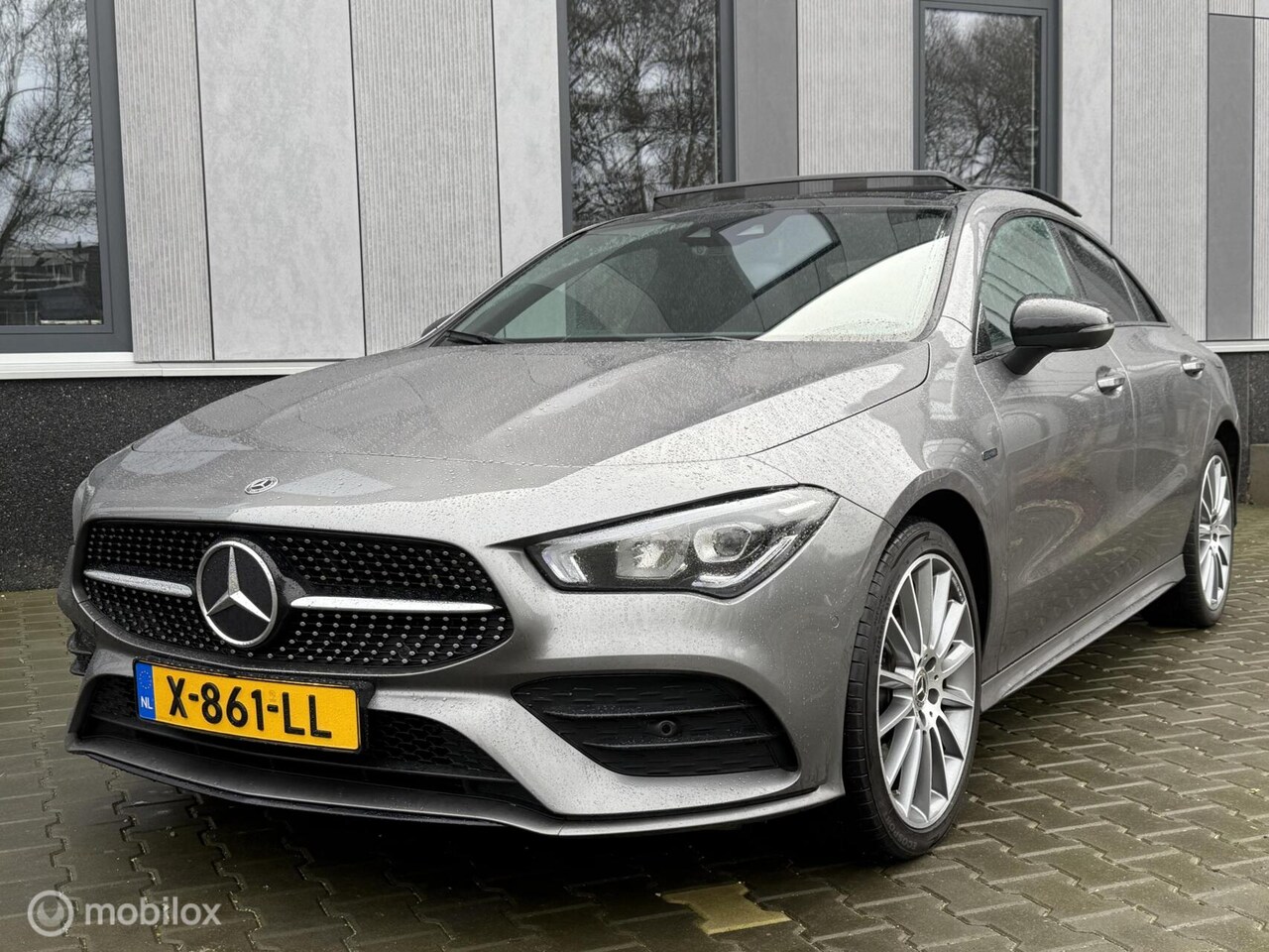 Mercedes-Benz CLA-Klasse - 250 e AMG Line Camera|Pano|Sfeer| - AutoWereld.nl