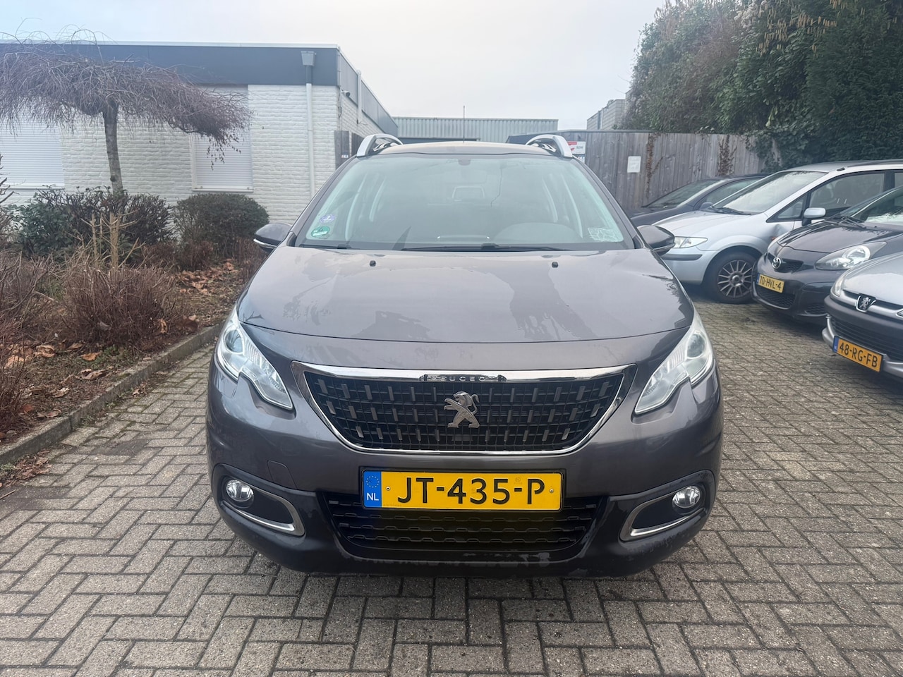 Peugeot 2008 - 1.2 PureTech Blue Lion 1.2 PureTech Blue Lion - AutoWereld.nl