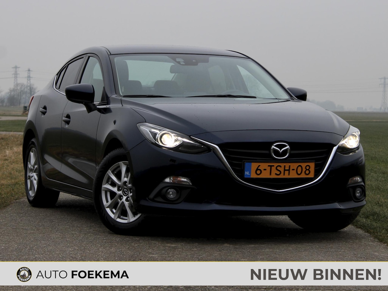 Mazda 3 - 2.0 TS+ Xenon Trekhaak Stoelverwarming - AutoWereld.nl