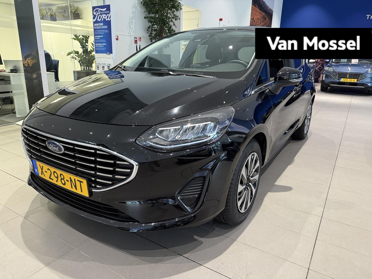 Ford Fiesta - 1.0 EcoBoost Hybrid Titanium X | Achteruitrijcamera | Parkeersensoren Voor + Achter | Verw - AutoWereld.nl