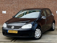 Volkswagen Golf - 1.6 FSI Trendl |Clima |CruiseC |Nieuwe APK