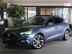 SEAT Leon - 1.5 eTSI FR 150PK DSG Pano ACC Navi PDC