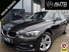 BMW 3-serie Touring - 318i | Navigatie | Climate Control | Elektrische Achterklep | Cruise Control | Parkeersens
