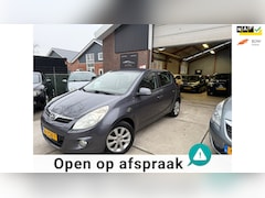 Hyundai i20 - 1.2i i-Motion |NEW APK|NAP KM|NEW KOPPELING|AIRCO|ELECT.PAKKET|AUX/USB|LM VELGEN|MULTFUNCT