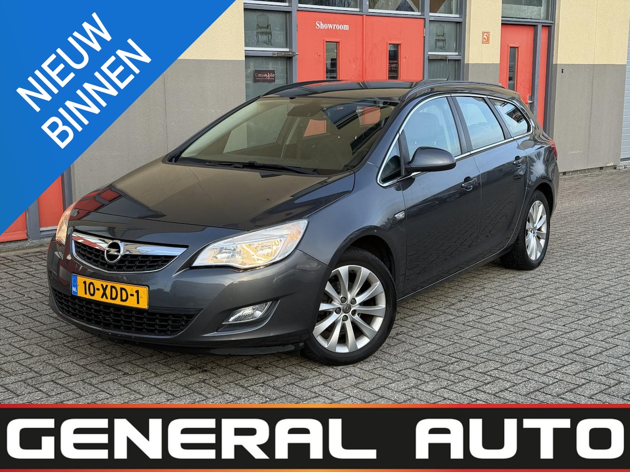 Opel Astra Sports Tourer - 1.4 Turbo Anniversary Edition 1.4 Turbo Anniversary Edition - AutoWereld.nl