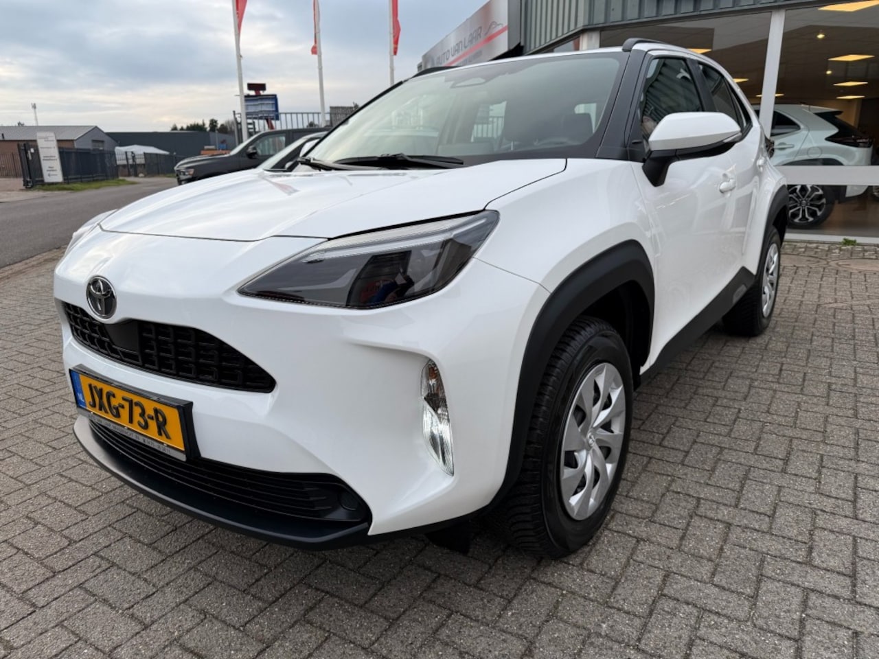 Toyota Yaris Cross - 1.5 Hybrid 115 Active RIJKLAAR MET GARANTIE - AutoWereld.nl