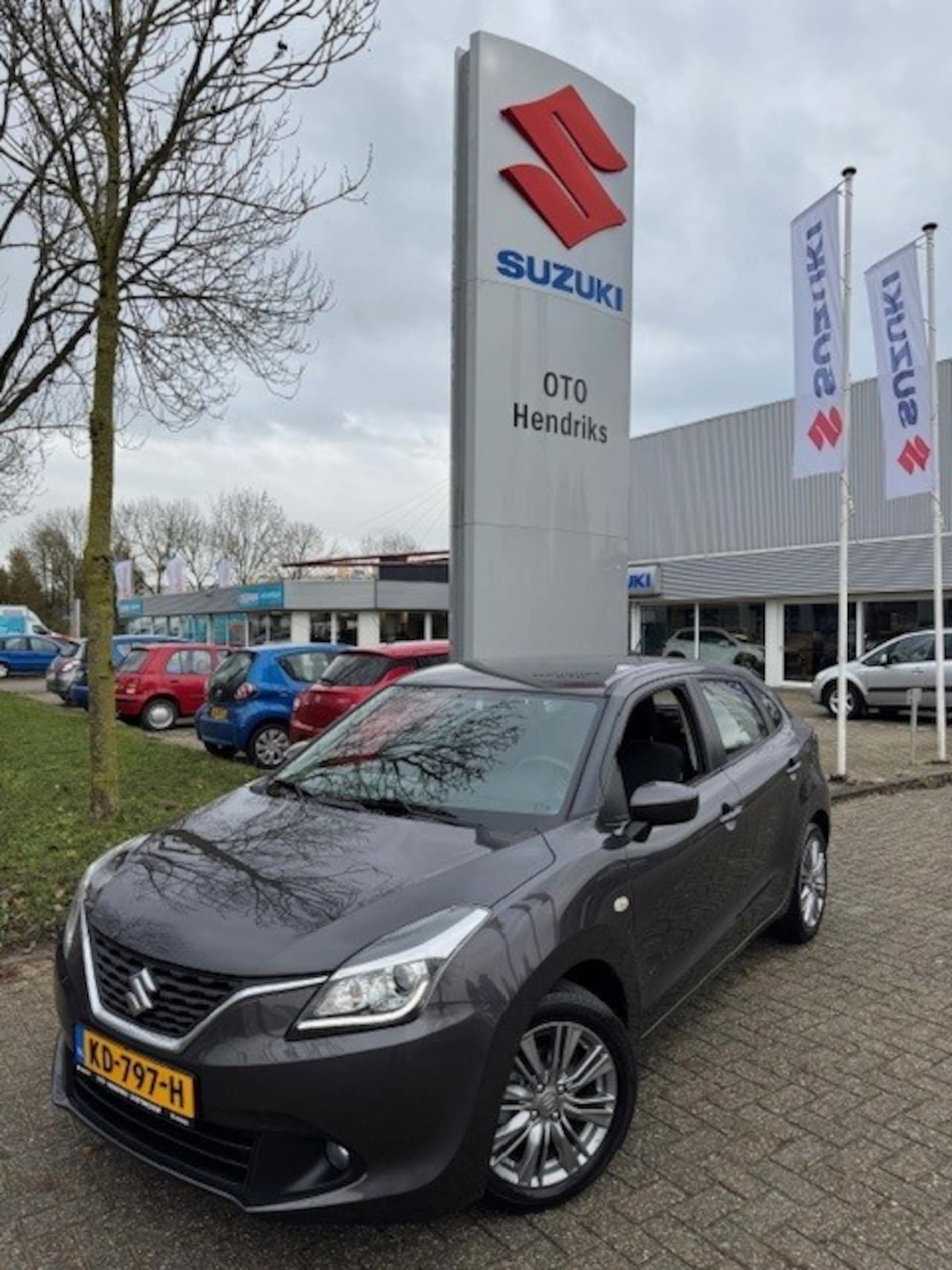 Suzuki Baleno - 1.2 Dualjet 90pk Exclusive - AutoWereld.nl