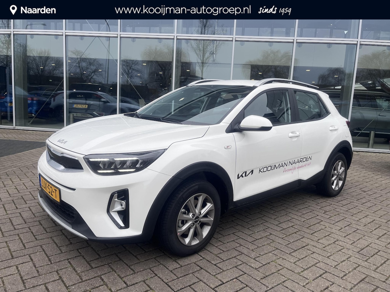 Kia Stonic - 1.0 T-GDi MHEV DynamicLine | Achteruitrijcamera | Parkeersensoren | Navi | Lmv | DEMO VOOR - AutoWereld.nl