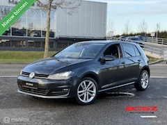 Volkswagen Golf - 7 1.2 TSI Highline DSG ACC LED CARPLAY AIRCO