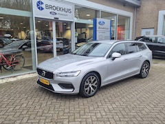Volvo V60 - 2.0 B3 Essential Edition 163pk | Leder | Adaptive Cruise | Dodehoek Detectie | Stoel & Stu