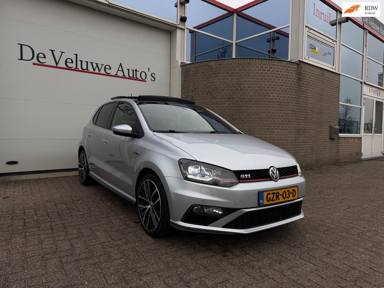 Volkswagen Polo - 1.8 TSI GTI|Pano|Led|DSG Automaat|Stoelverw. - AutoWereld.nl