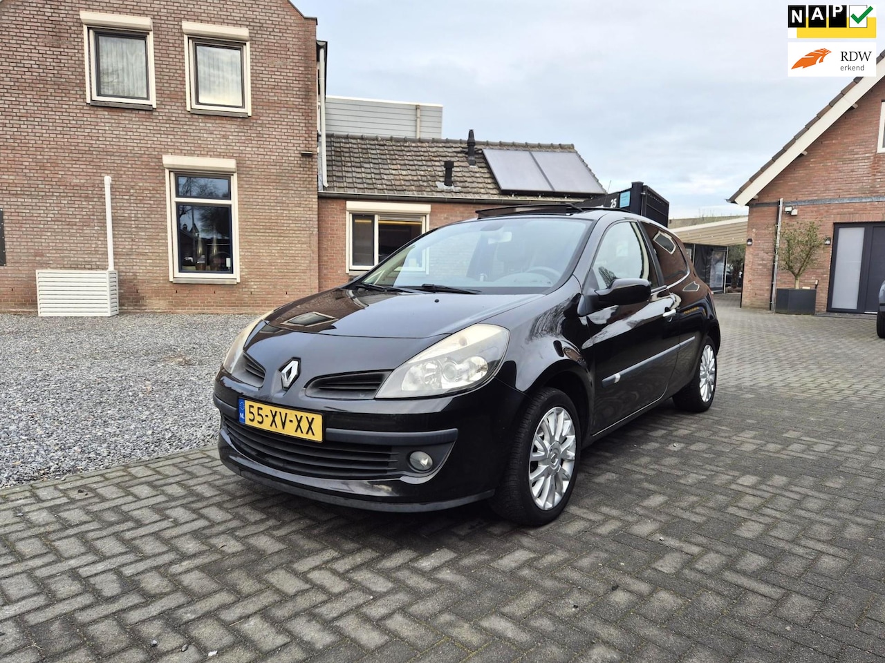 Renault Clio - 1.2 TCE Dynamique Clima Cruise Panoramadak - AutoWereld.nl