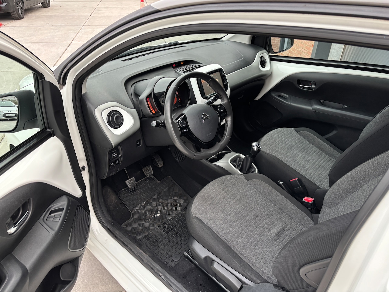 Citroën C1 - 1.0 e-VTi Shine | 1e eig. Navi. Clima. Etc.