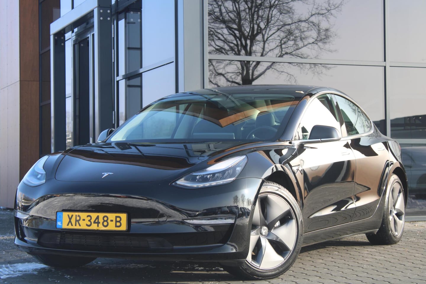 Tesla Model 3 - Long Range RWD Long Range AWD 75 kWh - AutoWereld.nl