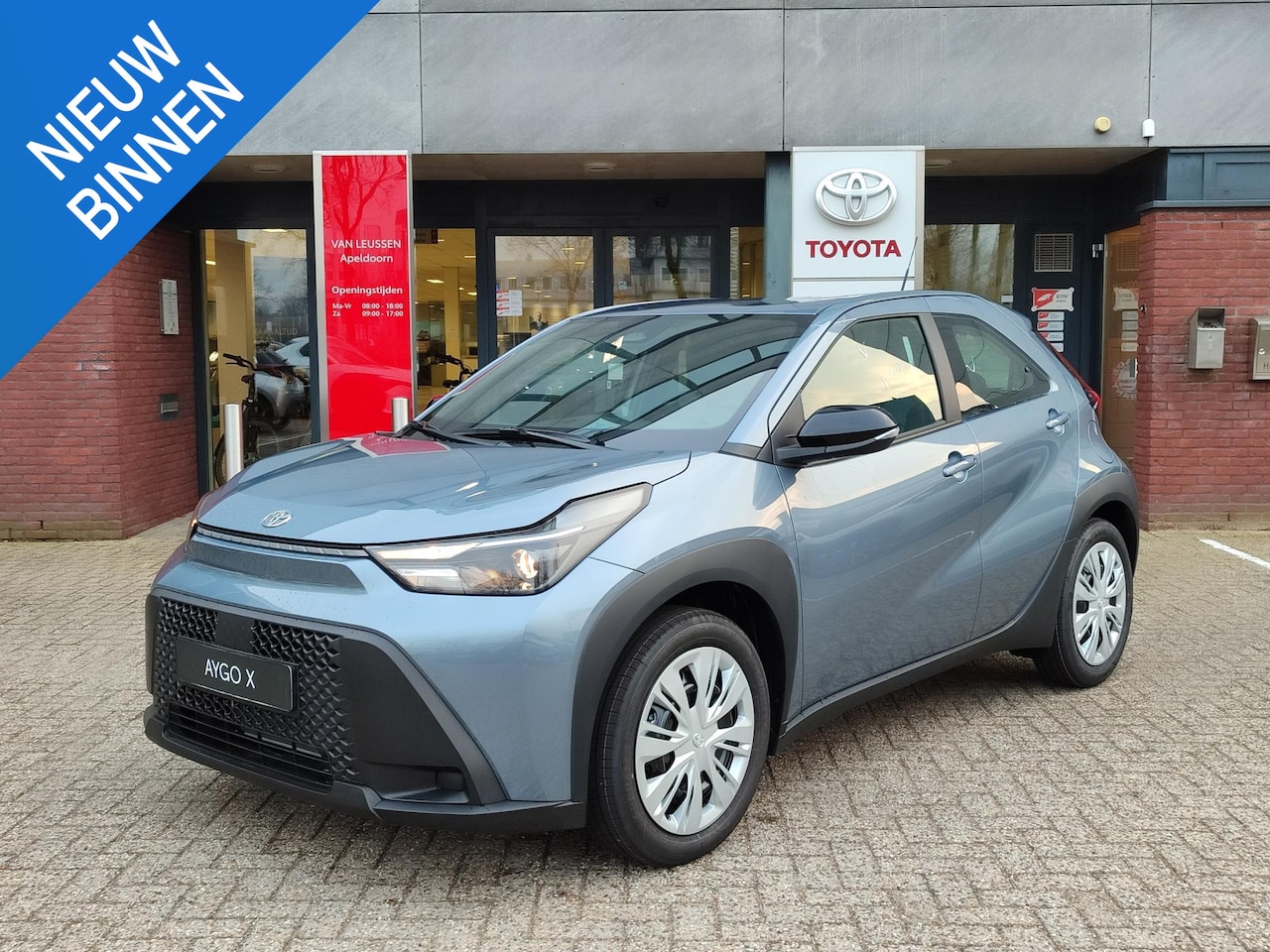 Toyota Aygo X - Hybrid 115 PLAY NIEUW OP VOORRAAD! CLIMA AD-CRUISE APPLE/ANDROID AD-CRUISE CAMERA - AutoWereld.nl