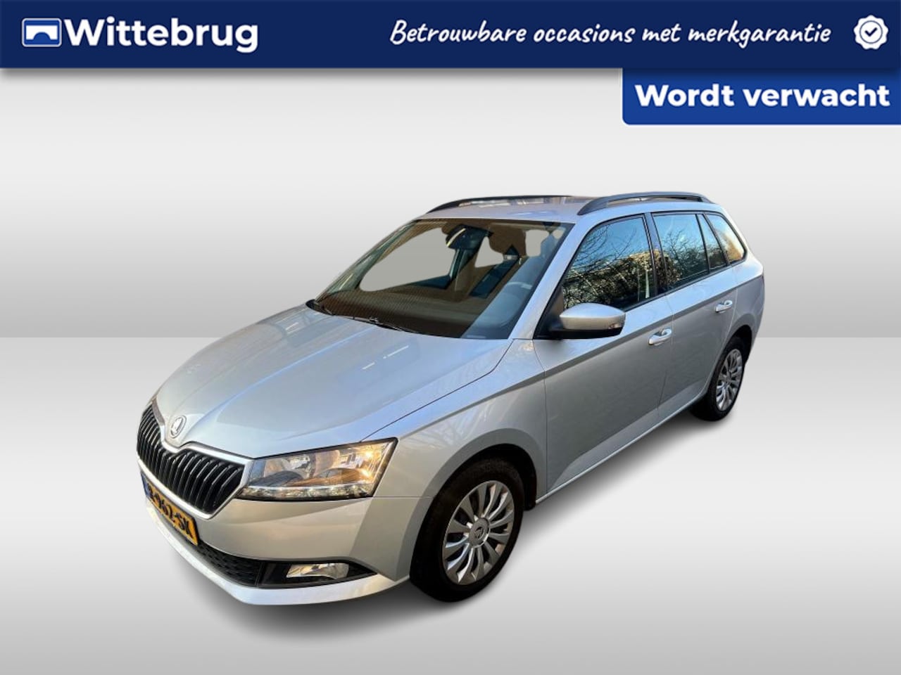 Skoda Fabia Combi - 1.0 TSI Ambition / Navigatie / Airco / Cruise control / Parkeersensoren A / Trekhaak - AutoWereld.nl