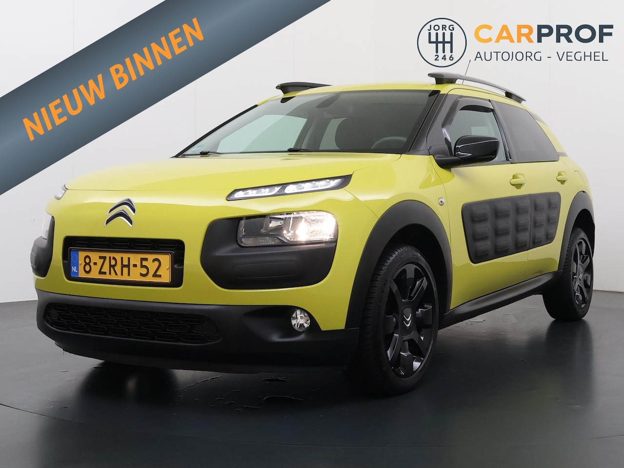 Citroën C4 Cactus - 1.2 PureTech Shine 110 PK Trekhaak Panoramadak - AutoWereld.nl