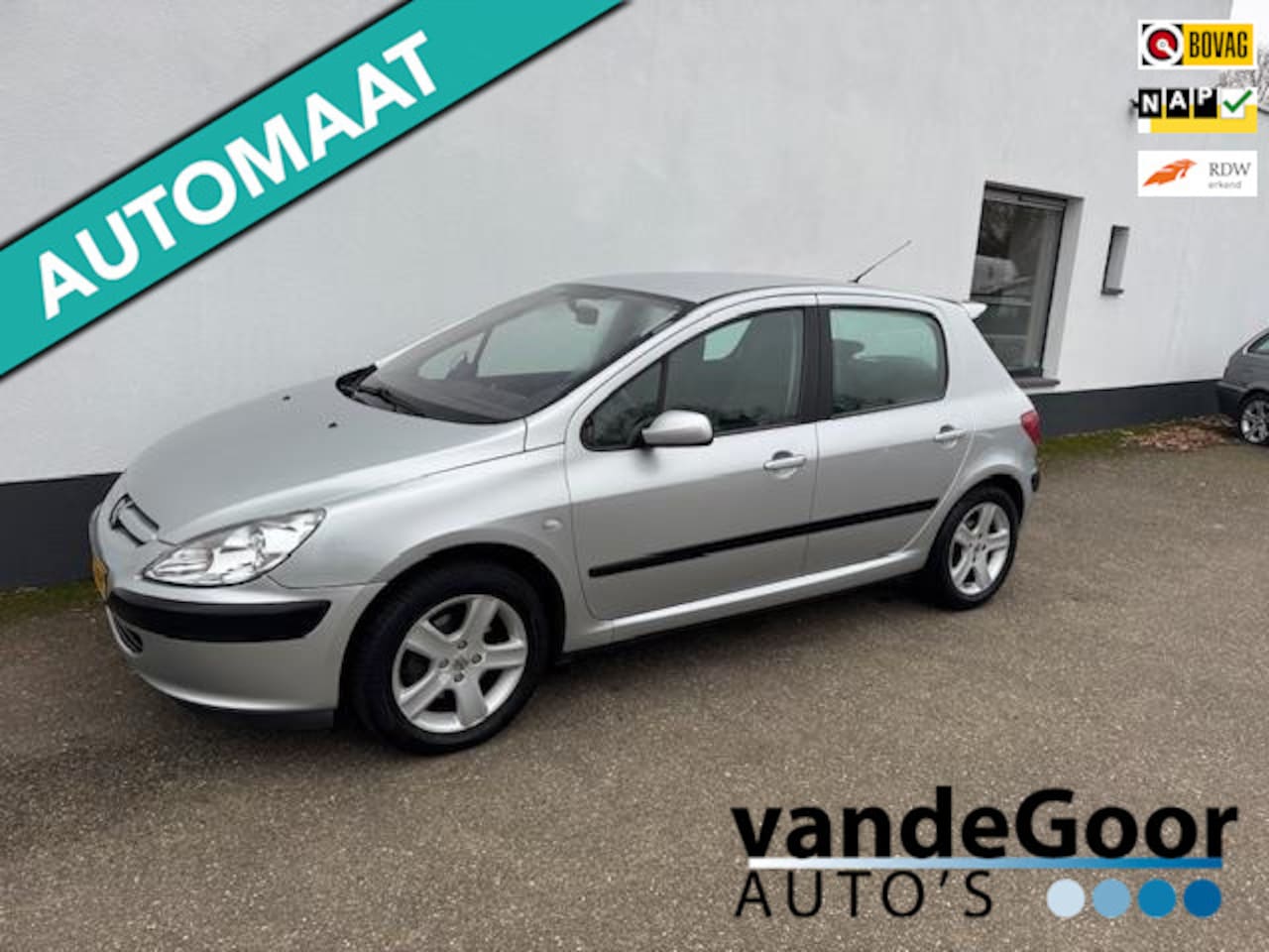 Peugeot 307 - 2.0-16V XT 2.0-16V XT, '03, aut., 5-drs, nieuwe apk, in een nette staat ! - AutoWereld.nl