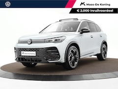 Volkswagen Tiguan - R-Line Edition 1.5 eHybrid 204 PK 6 versn. DSG · Black Style Pakket · Panoramaschuif-kante