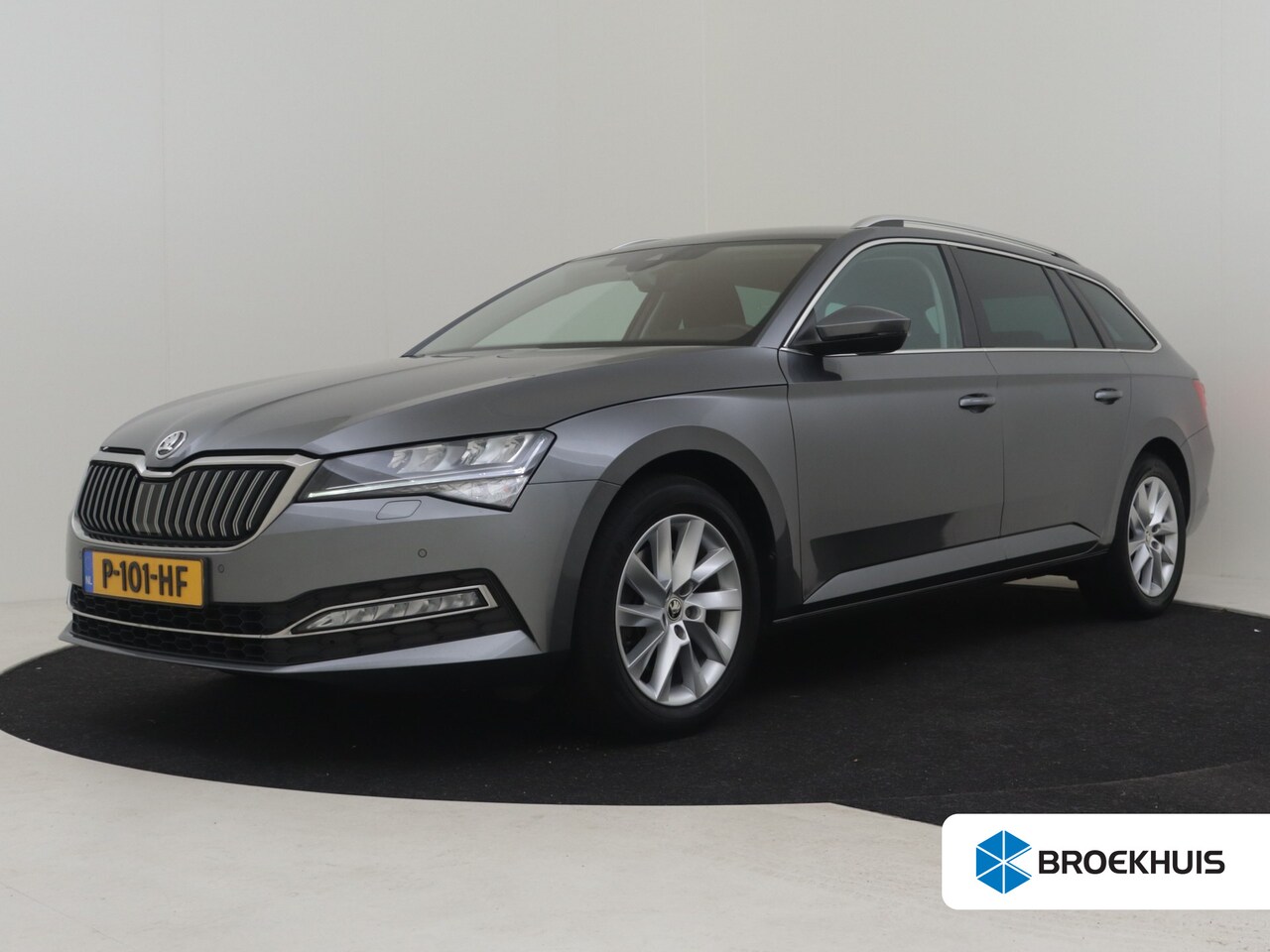 Skoda Superb Combi - 1.5 TSI ACT Business Edition Plus 150pk DSG/AUTO | Dodehoek detectie | Achteruitrijcamera - AutoWereld.nl