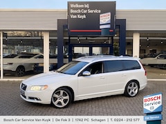 Volvo V70 - 2.0T R-Edition / Automaat / NL-Auto / Vol-Leder / 203 PK / Stoelverwarming / Cruise-Contro