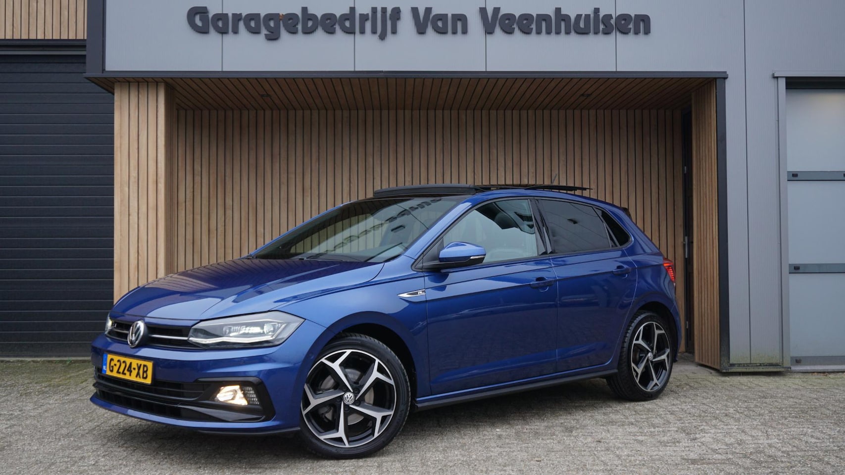 Volkswagen Polo - 1.5 TSI 150pk DSG 5Drs 3x R-Line Pano.Dak Leder LED 17inch LM BEATS *NL Auto* 84492km! - AutoWereld.nl