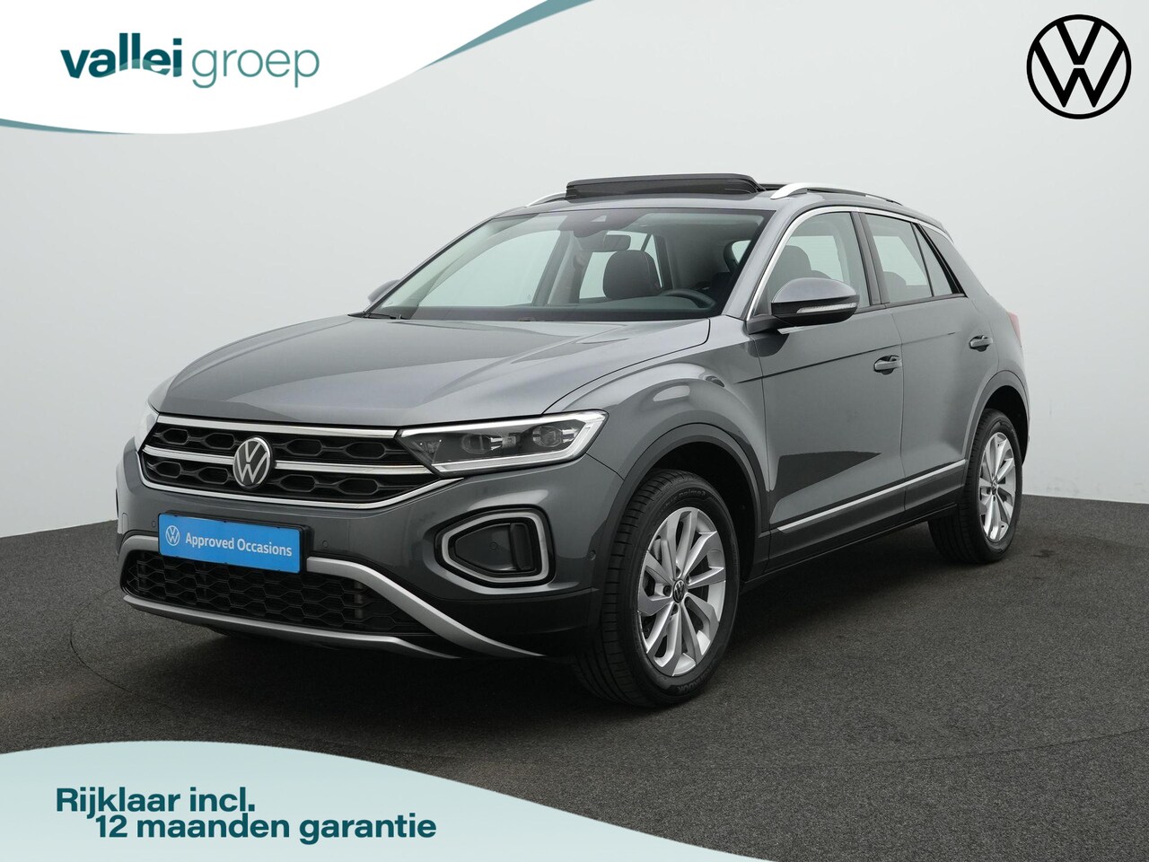 Volkswagen T-Roc - 1.5 TSI 150 pk DSG Style | Panoramadak | Stuur-/stoelverwarming | Achteruitrijcamera | Ada - AutoWereld.nl