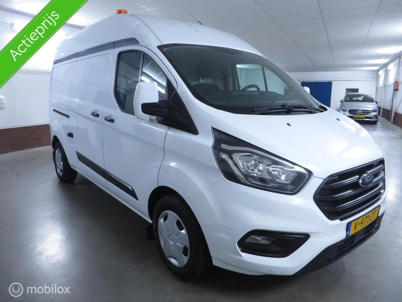 Ford Transit Custom - 320 2.0 TDCI L2H2 Trend 320 2.0 TDCI L2H2 Trend - AutoWereld.nl