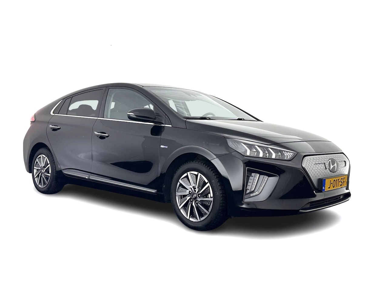 Hyundai IONIQ - Comfort EV 38 kWh (INCL.BTW) *FULL-LED | ADAPTIVE-CRUISE | CAMERA | KEYLESS | DAB+ | NAVI- - AutoWereld.nl