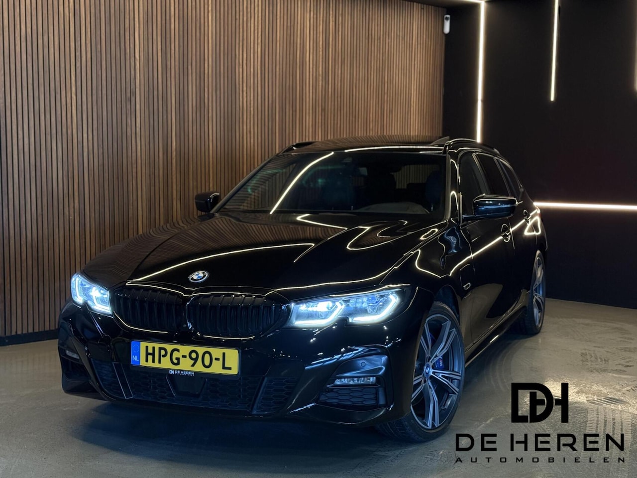 BMW 3-serie Touring - 330e xDrive High Executive 330e xDrive High Executive - AutoWereld.nl