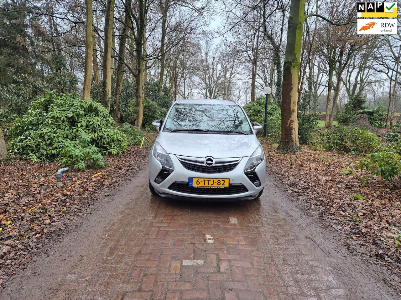 Opel Zafira Tourer - 1.4 Business+ - AutoWereld.nl