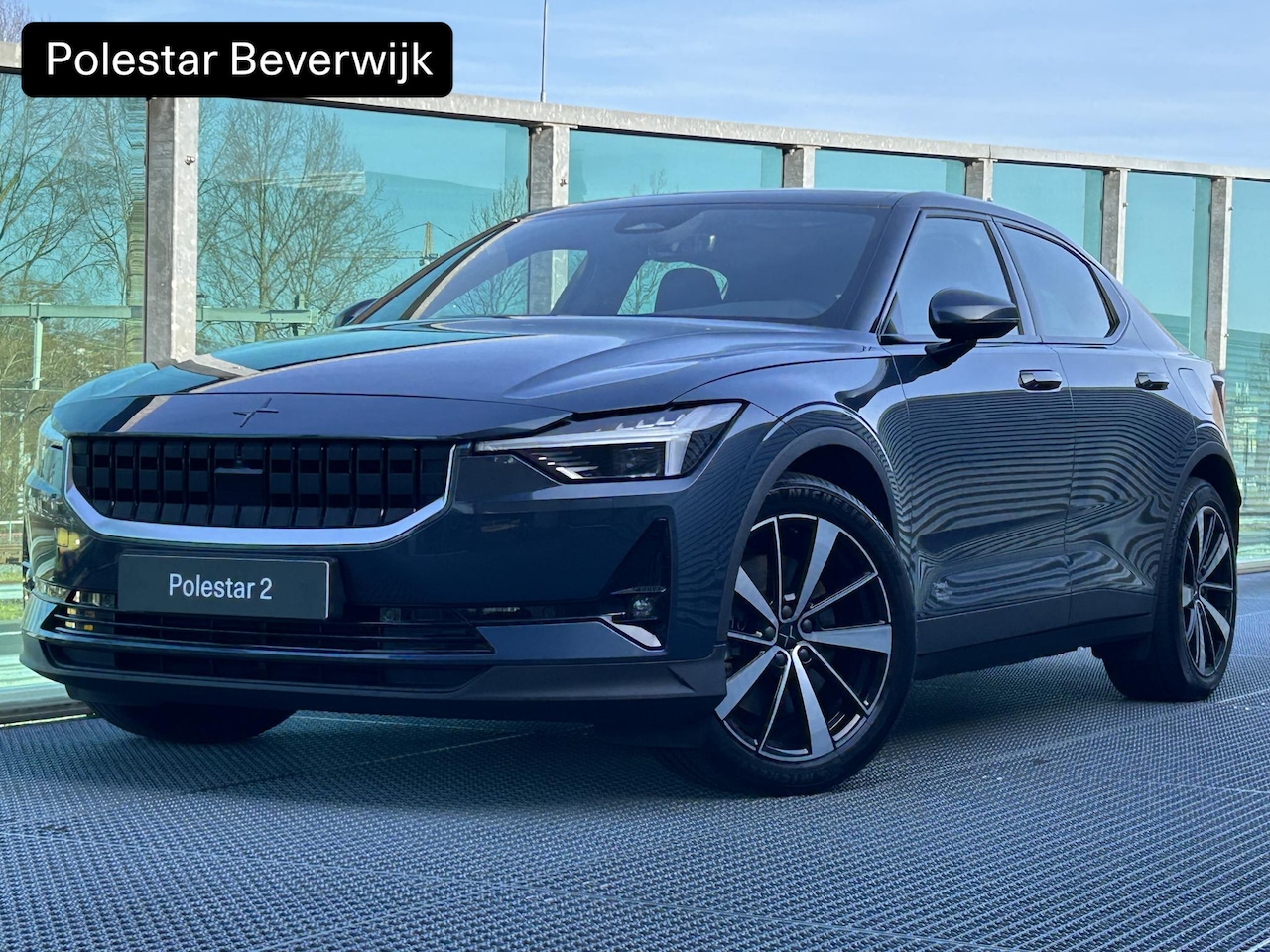 Polestar 2 - Long Range Dual Motor Launch Edition 78kWh / Pano. dak / Elek. verstelbare stoelen / Voor+ - AutoWereld.nl