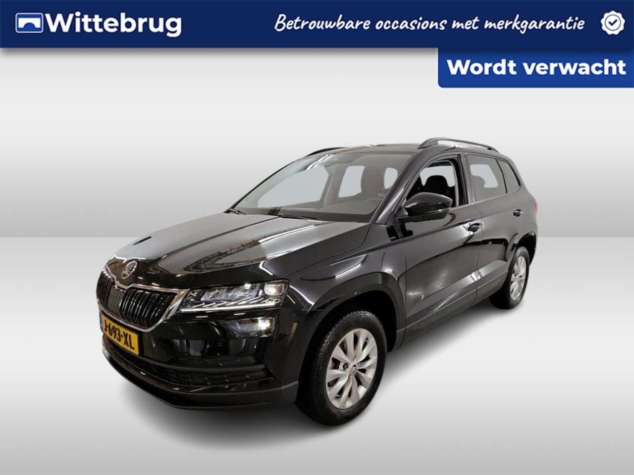 Skoda Karoq - 1.5 TSI ACT Business Edition / Digitaal dashboard /  Navigatie / LED / Climate controle / - AutoWereld.nl