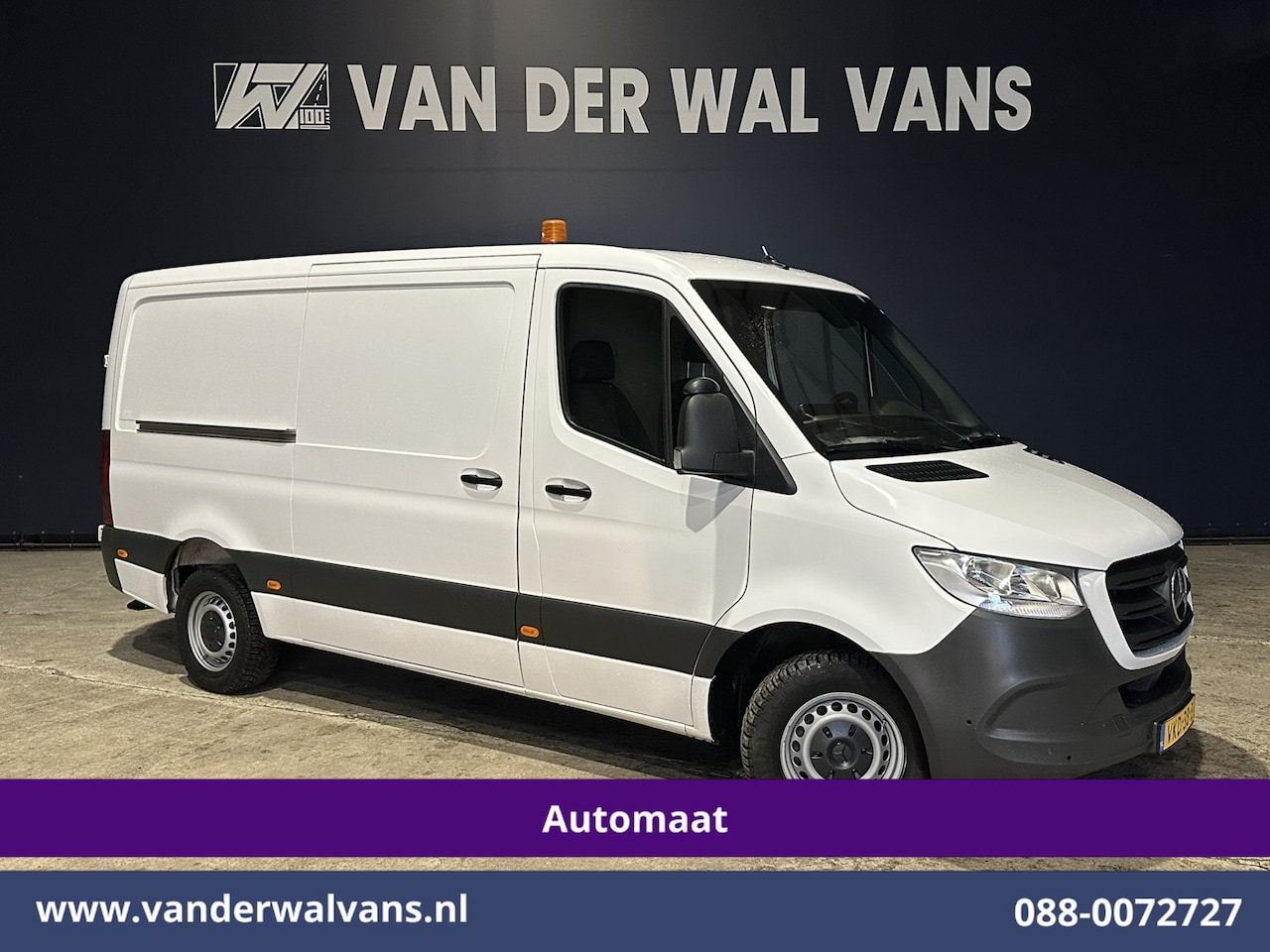 Mercedes-Benz Sprinter - 317 CDI 170pk 9G-Tronic Automaat 3500kg Trekhaak L2H1 Euro6 Airco | Camera | Apple Carplay - AutoWereld.nl