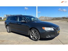 Volvo V70 - 2.4 D5 Summum