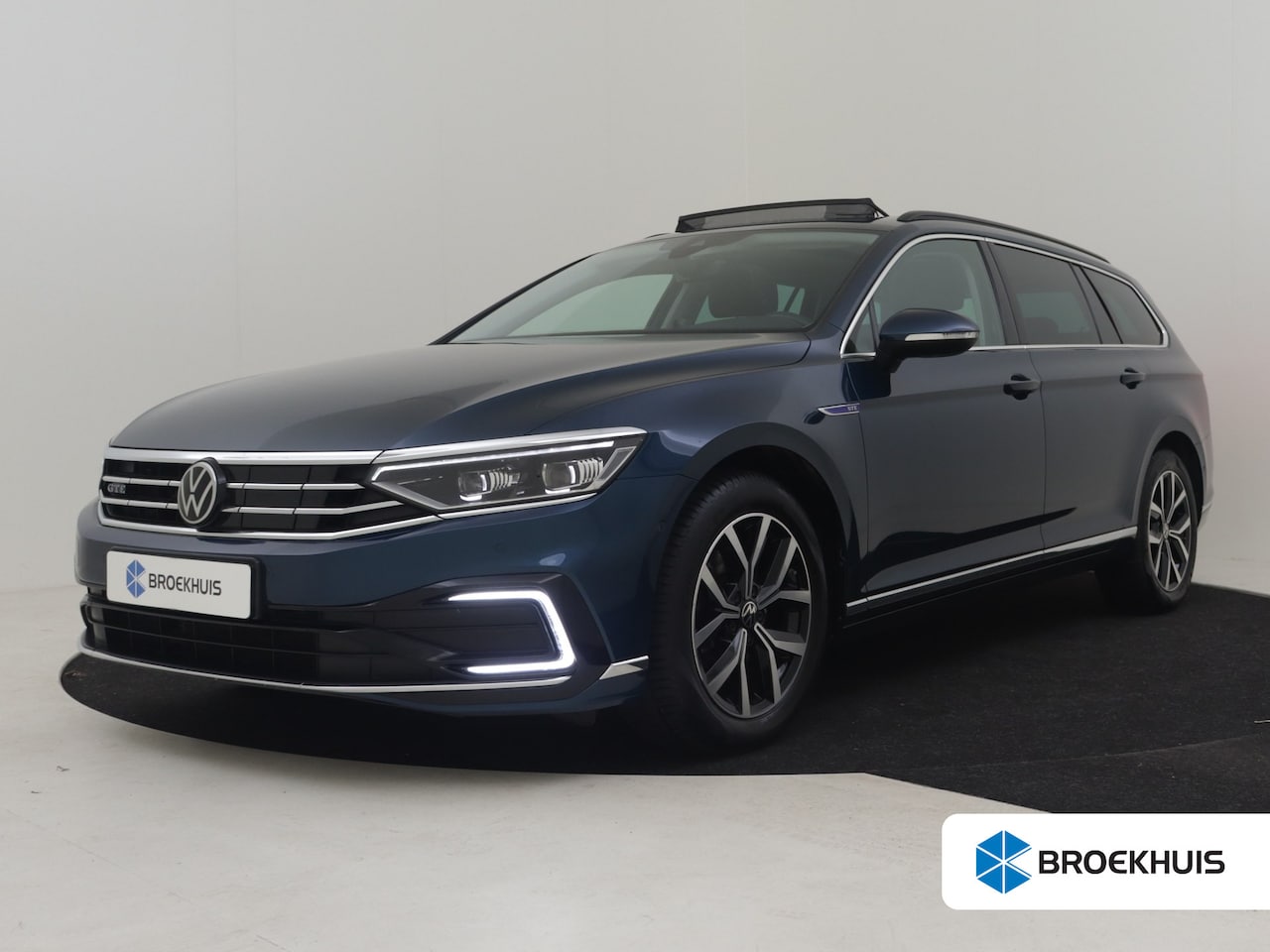 Volkswagen Passat - Lim. GTE Business 218pk - AutoWereld.nl