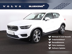 Volvo XC40 - T4 R-Design - Parkeercamera achter - Verwarmde voorstoelen - Parkeersensoren voor & achter