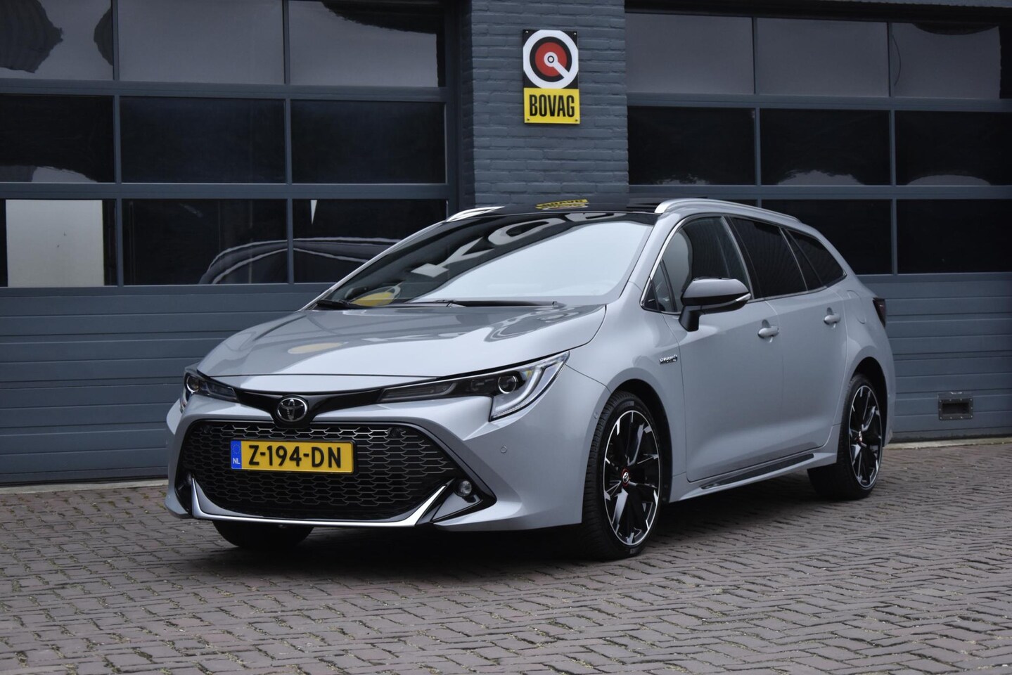Toyota Corolla Touring Sports - 2.0 Hybrid GR-Sport Plus 2.0 Hybrid GR-Sport Plus - AutoWereld.nl