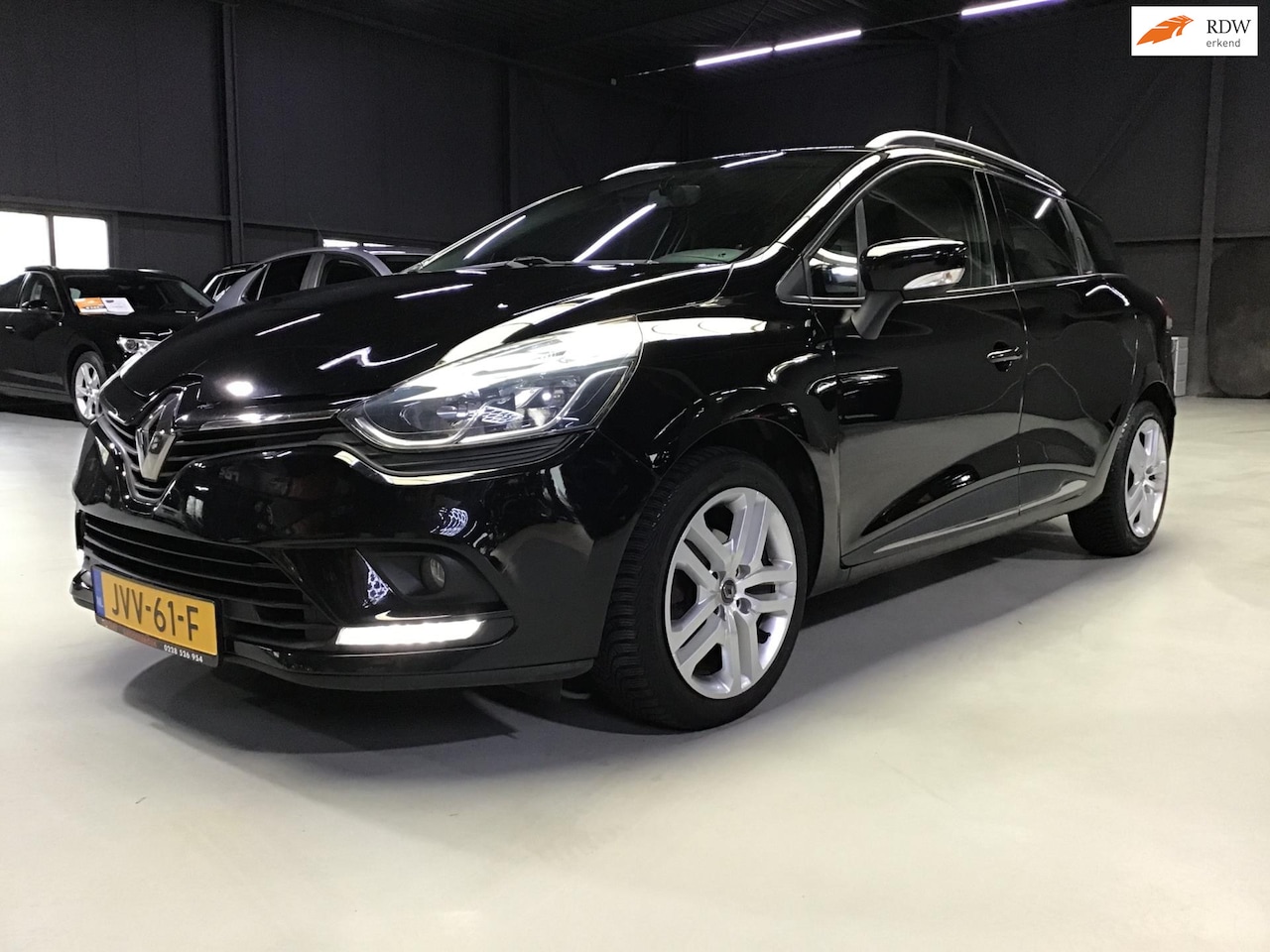 Renault Clio - 0.9 TCe Intens I New Apk + Kln Brt I Dealer Onderh. I Navi I Cruise I Airco I Led I Bt I U - AutoWereld.nl